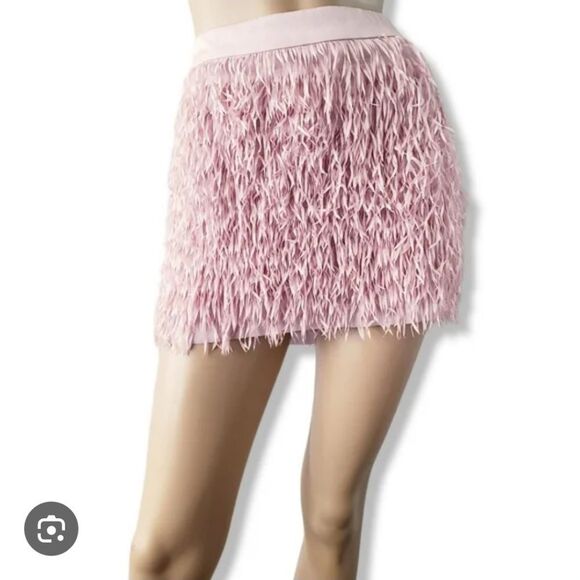 Express Dresses & Skirts - NWT Express Pink Feathered Mini Skirt Size 6